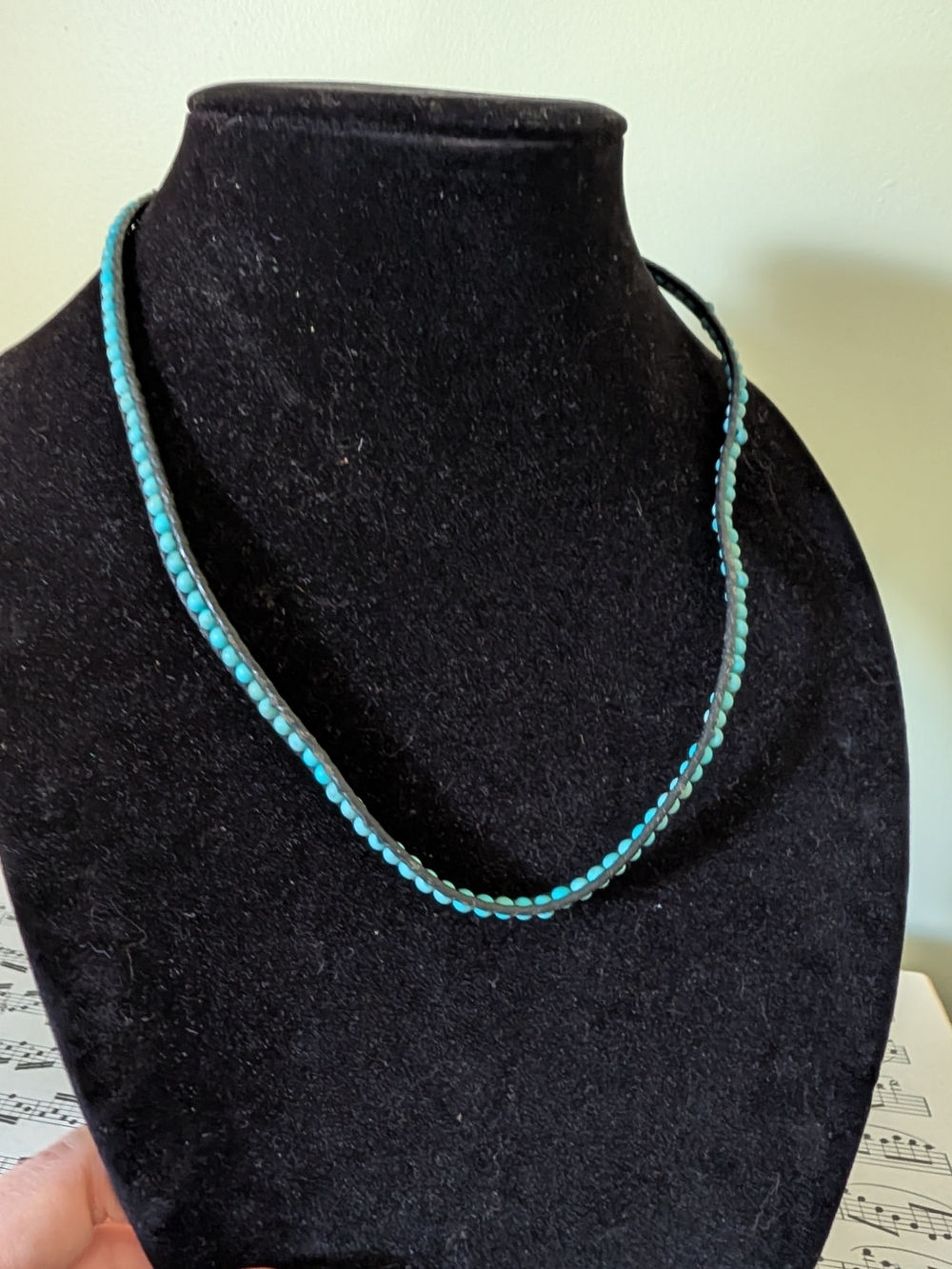 Turquoise Beaded Women's Necklace - Elegant Blue Strand
